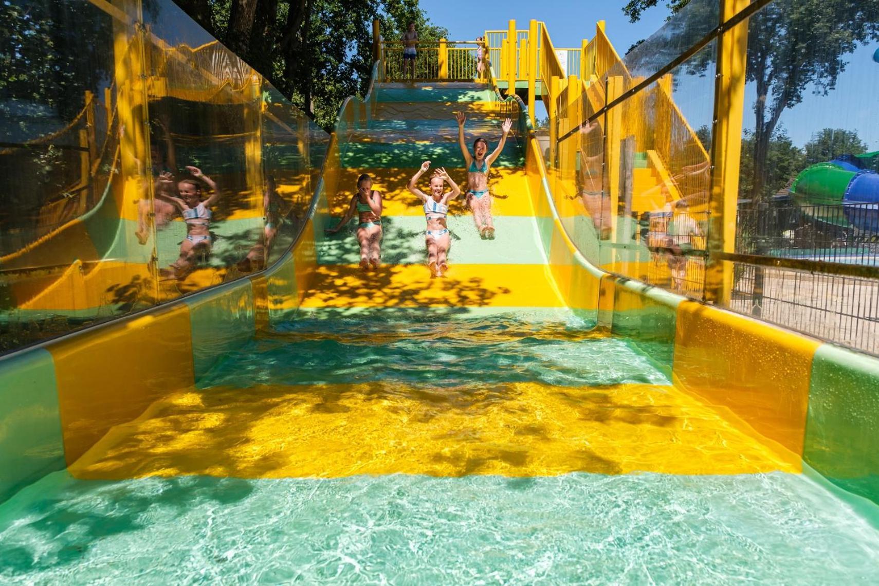 Camping De Pallegarste - Voor Uw Vakantiebestemming! Marienberg 外观 照片